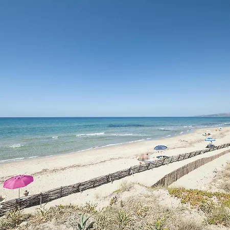 2 Bedroom Amazing In Castelsardo